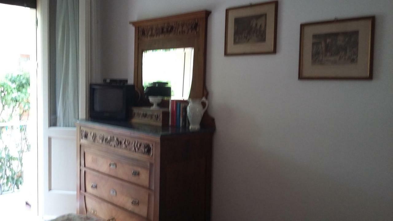 Scaletta D'Oro Bed & Breakfast Bologna Bagian luar foto