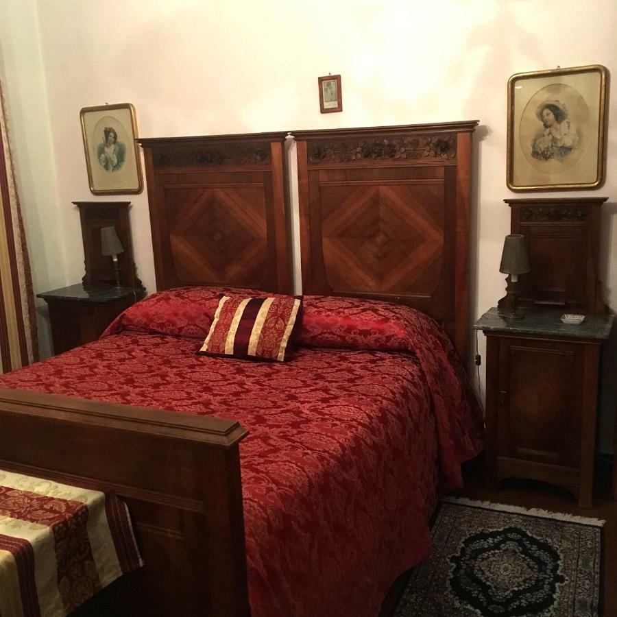 Scaletta D'Oro Bed & Breakfast Bologna Bagian luar foto
